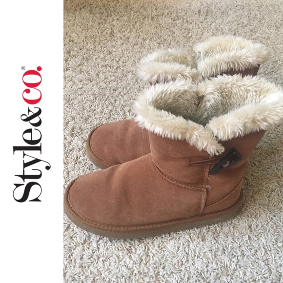 Style & Co. Winter Boots - Picture 1 of 2